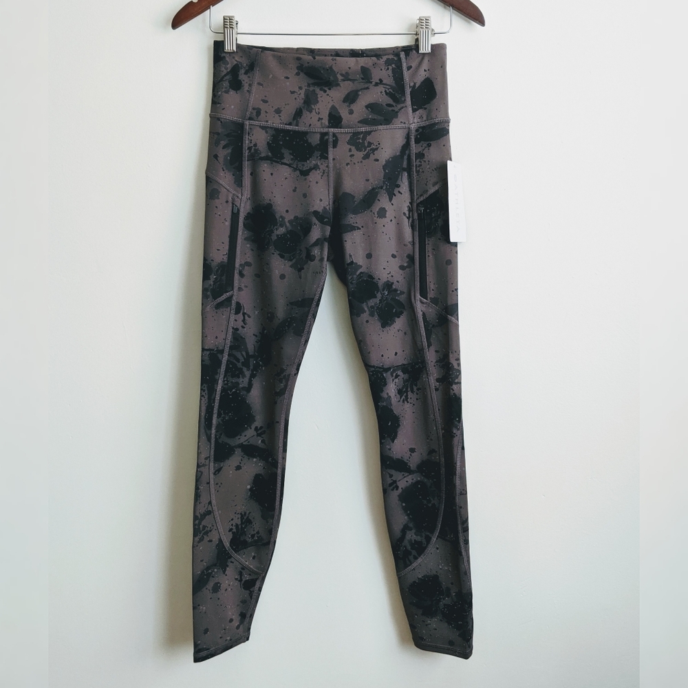 Athleta Reflective Tight NWT